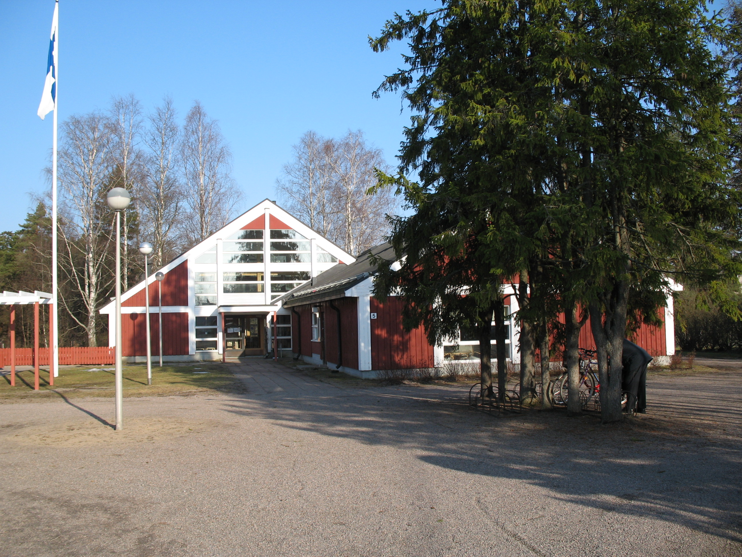 Kellokosken seurakuntatalo